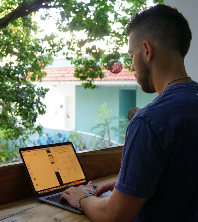 Digital Nomad